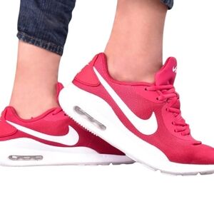 Nike Air Max Oketo Women's Shoes